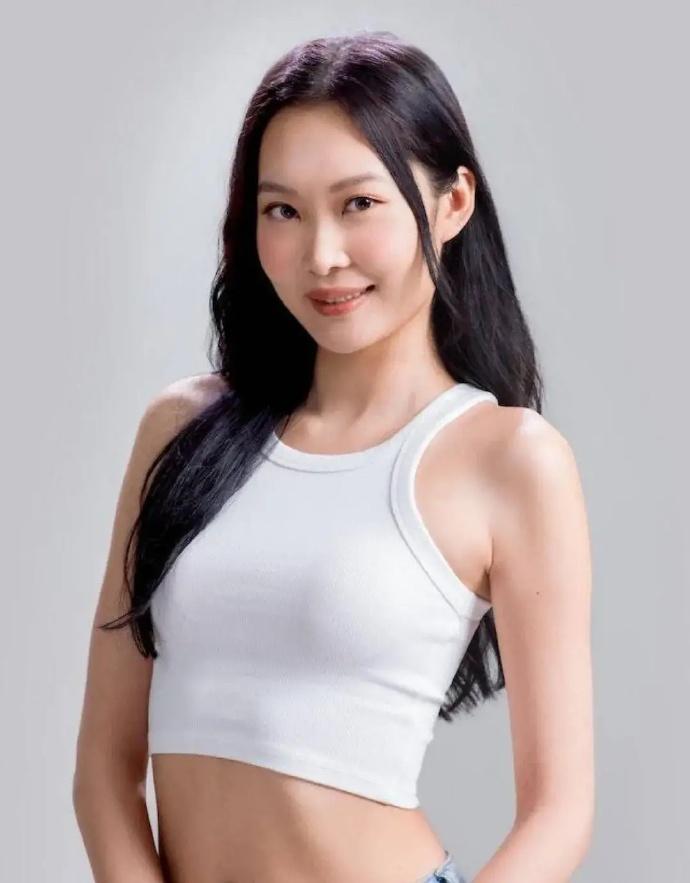 2024香港內(nèi)部正版大全,新式數(shù)據(jù)解釋設想_INE27.454內(nèi)容版