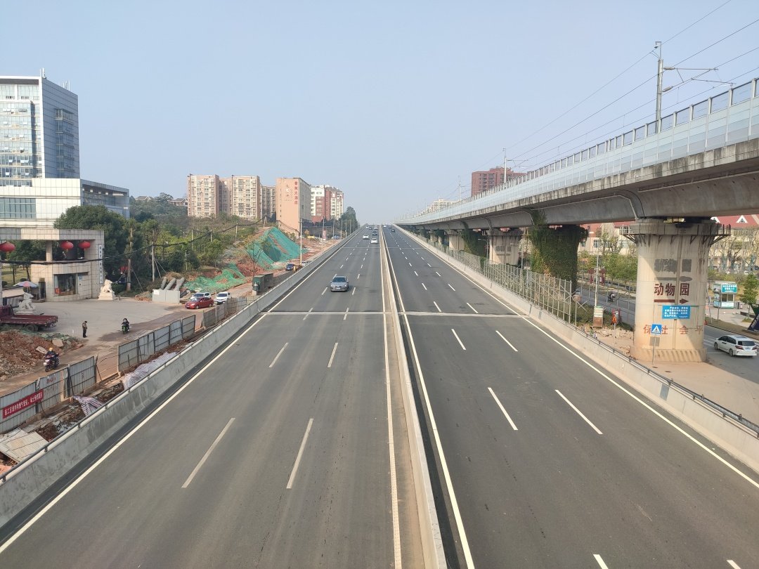 芙蓉路最新時尚潮流地標，綻放的潮流新寵！