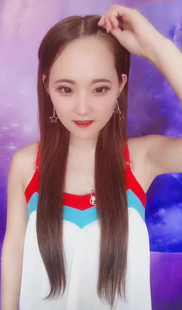 最新美拍編發(fā)教程，輕松打造時(shí)尚發(fā)型，瞬間提升你的魅力值！