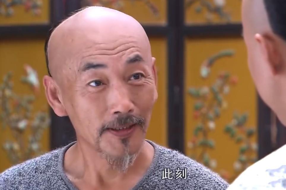 最新剿匪劇與巷弄深處的特色小店，探秘背后的故事
