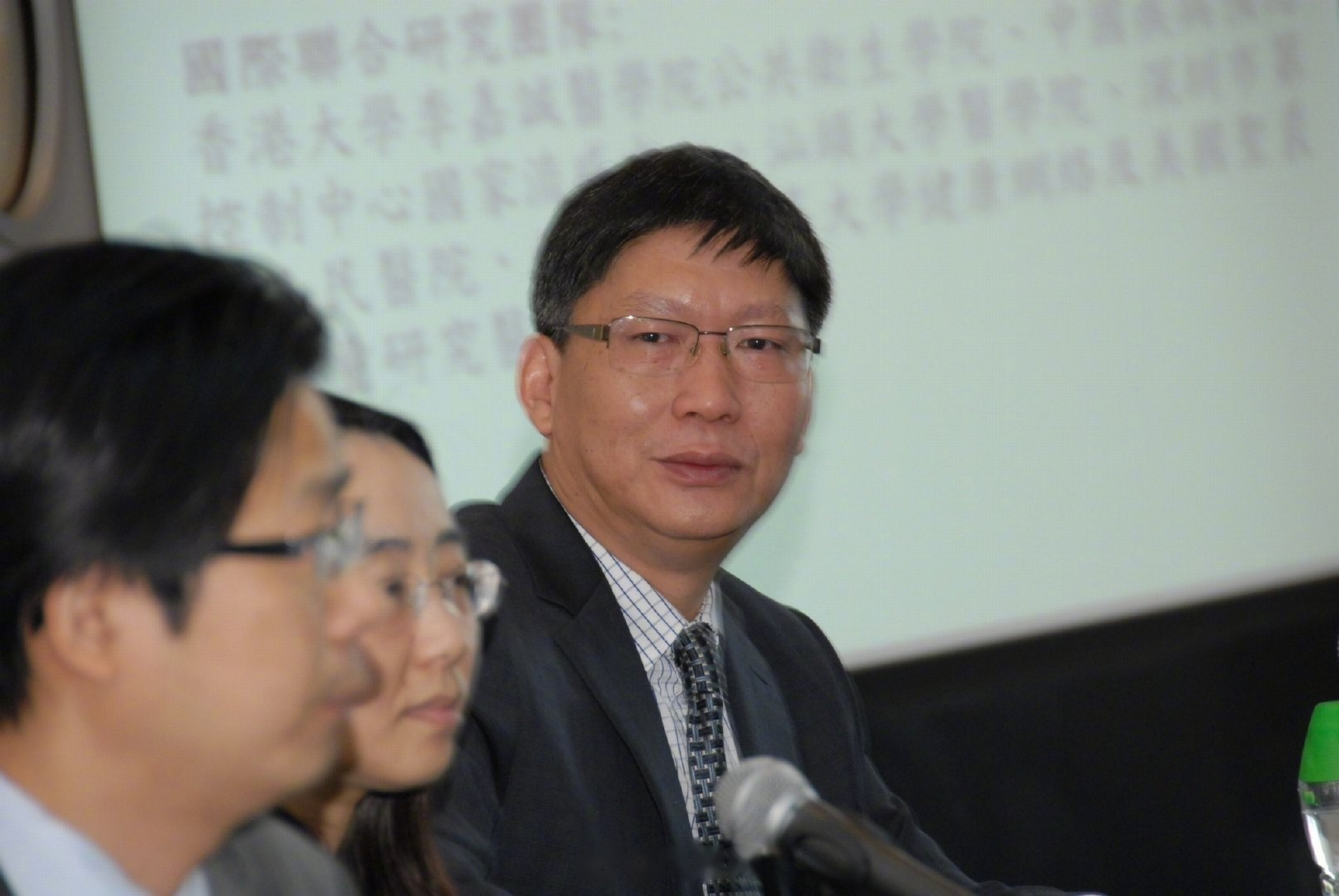 管軼最新新聞，小巷深處的獨特風(fēng)味——探索一家隱藏版特色小店的旅程